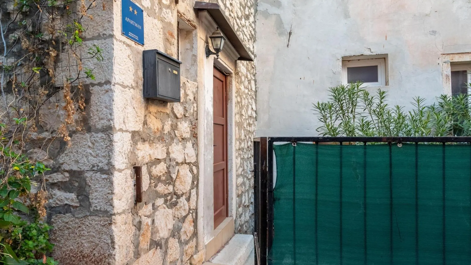 Apartments Hinterreiter Rovinj 0*,